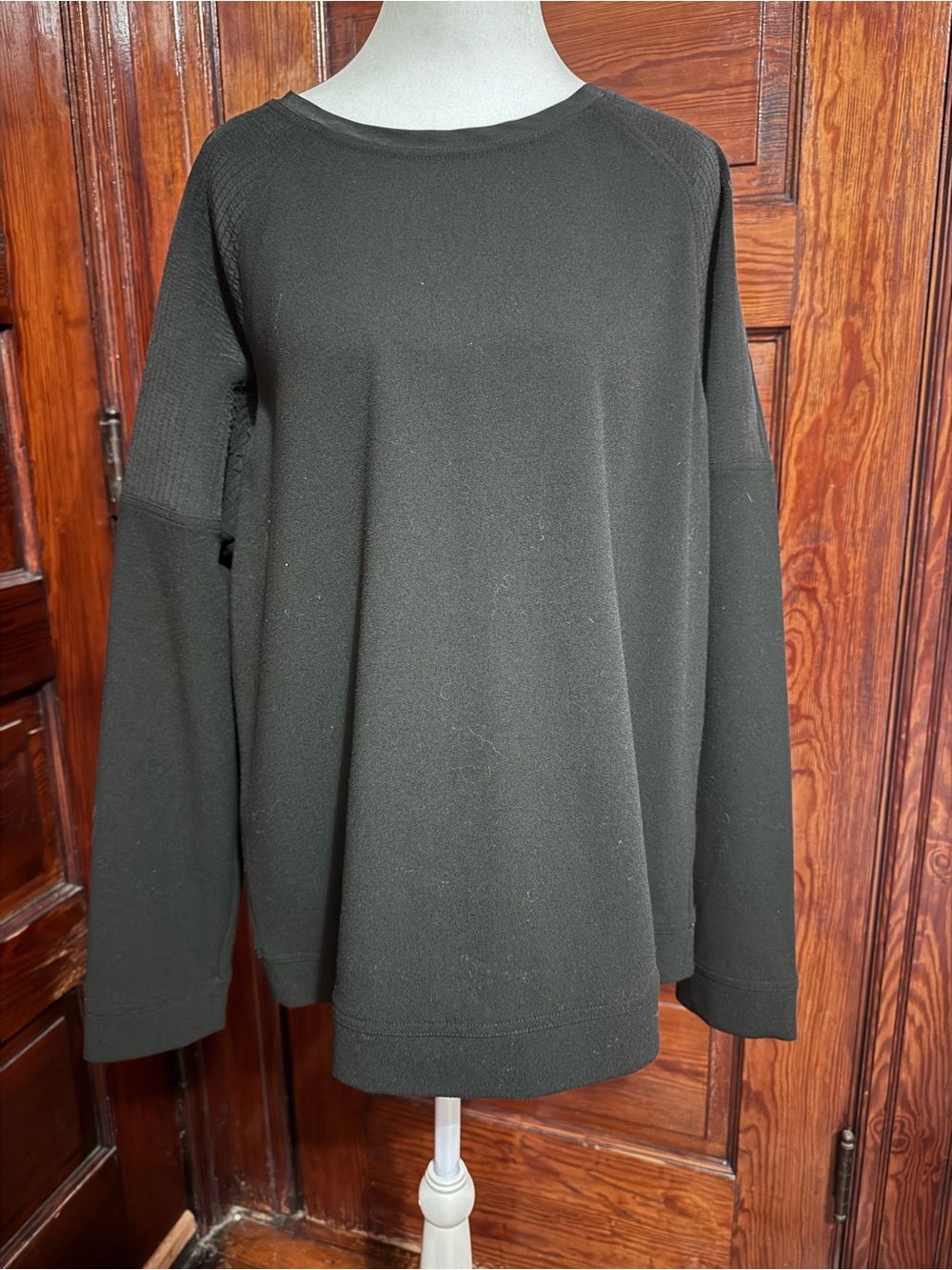 Vince Black Long Sleeve Top Silk Contrast– Size Large